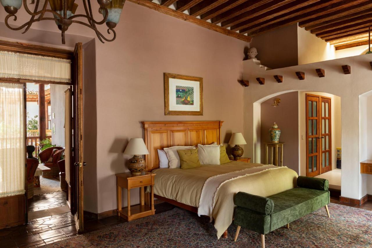 Hotel Casa del Naranjo Patzcuaro Bagian luar foto