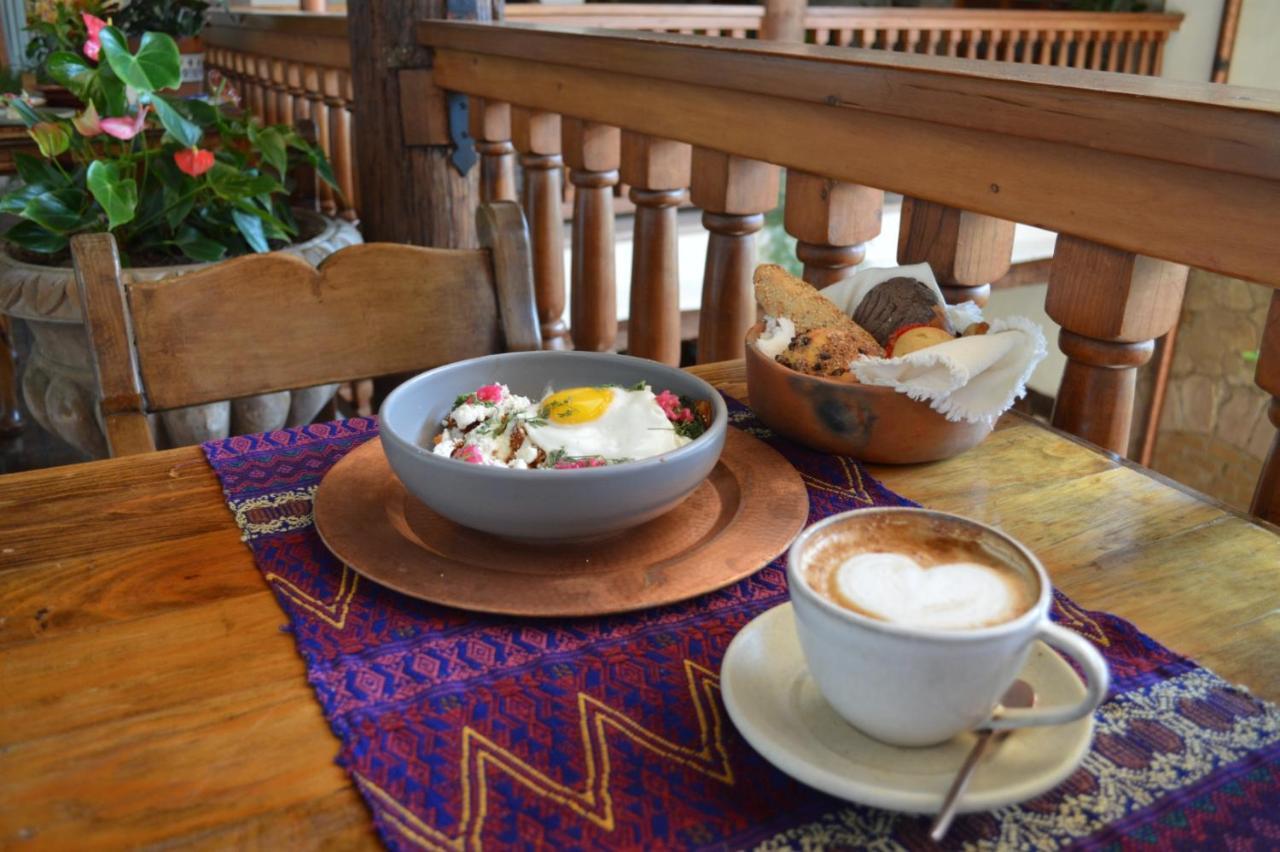 Hotel Casa del Naranjo Patzcuaro Bagian luar foto
