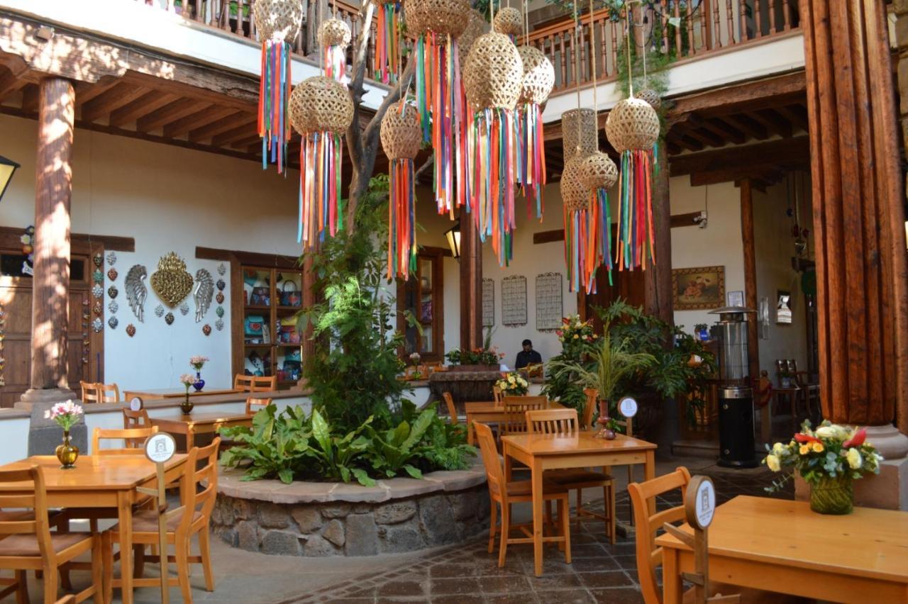 Hotel Casa del Naranjo Patzcuaro Bagian luar foto
