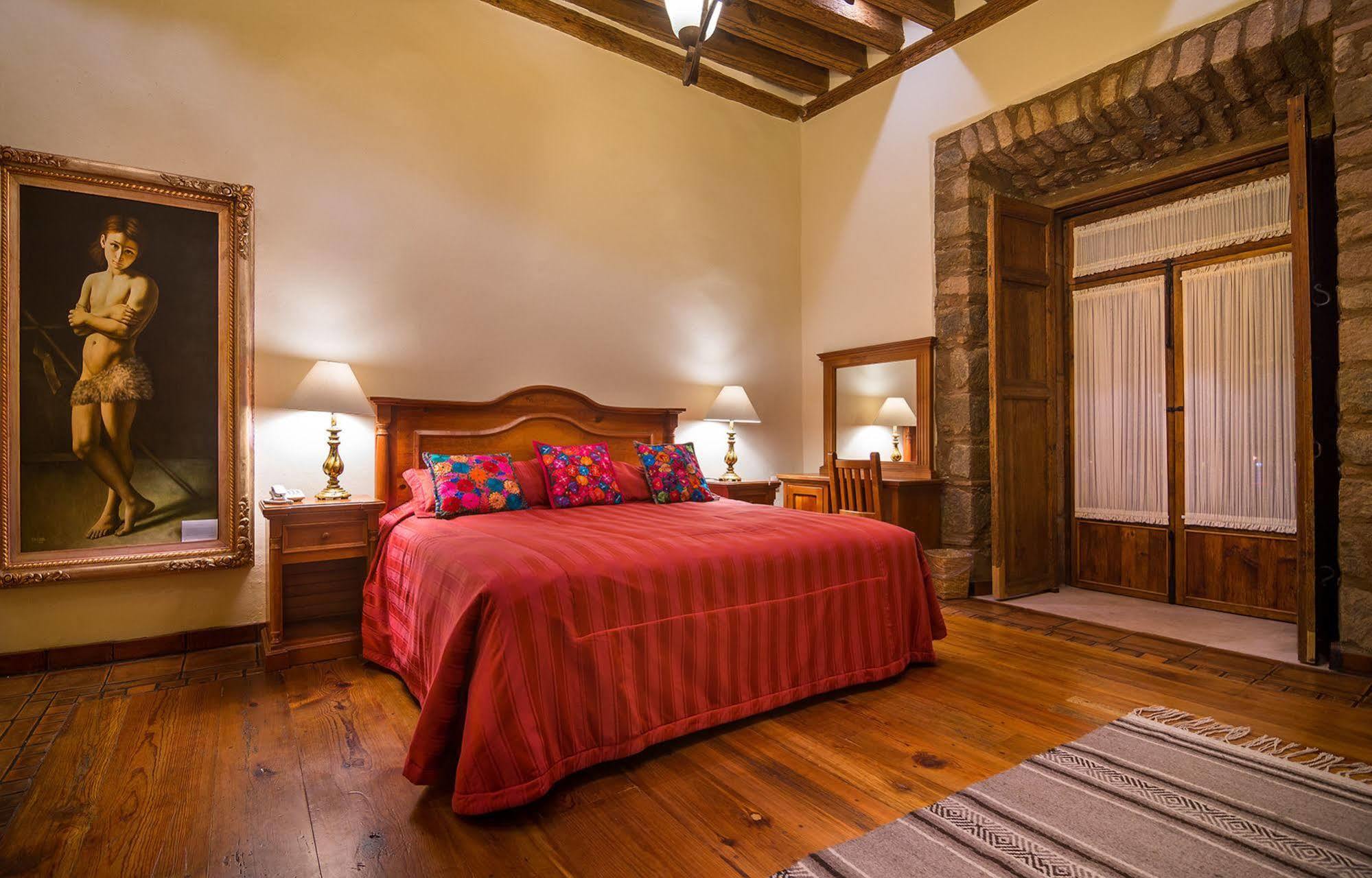 Hotel Casa del Naranjo Patzcuaro Bagian luar foto